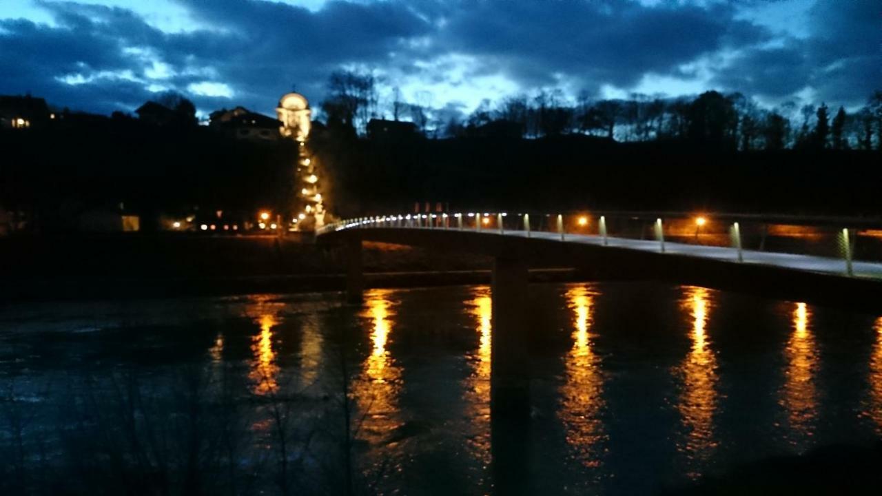 Ferienwohnung An Der Idyllischen Salzachschleife Naehe Salzburg Laufen Kültér fotó
